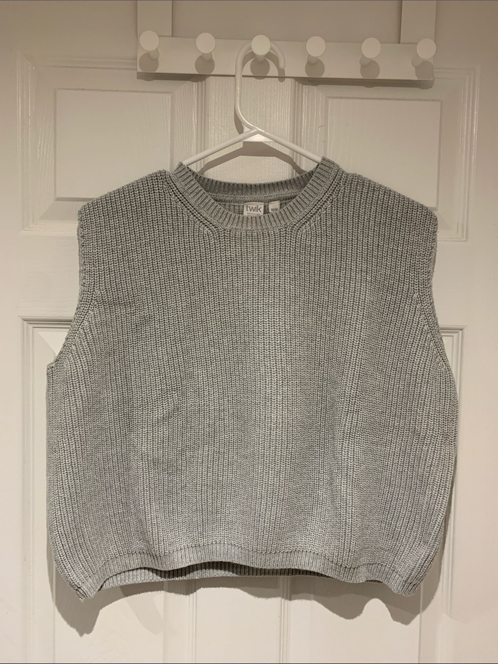 Simons  Sleeveless Ribbed Crewneck Cotton Sweater Vest